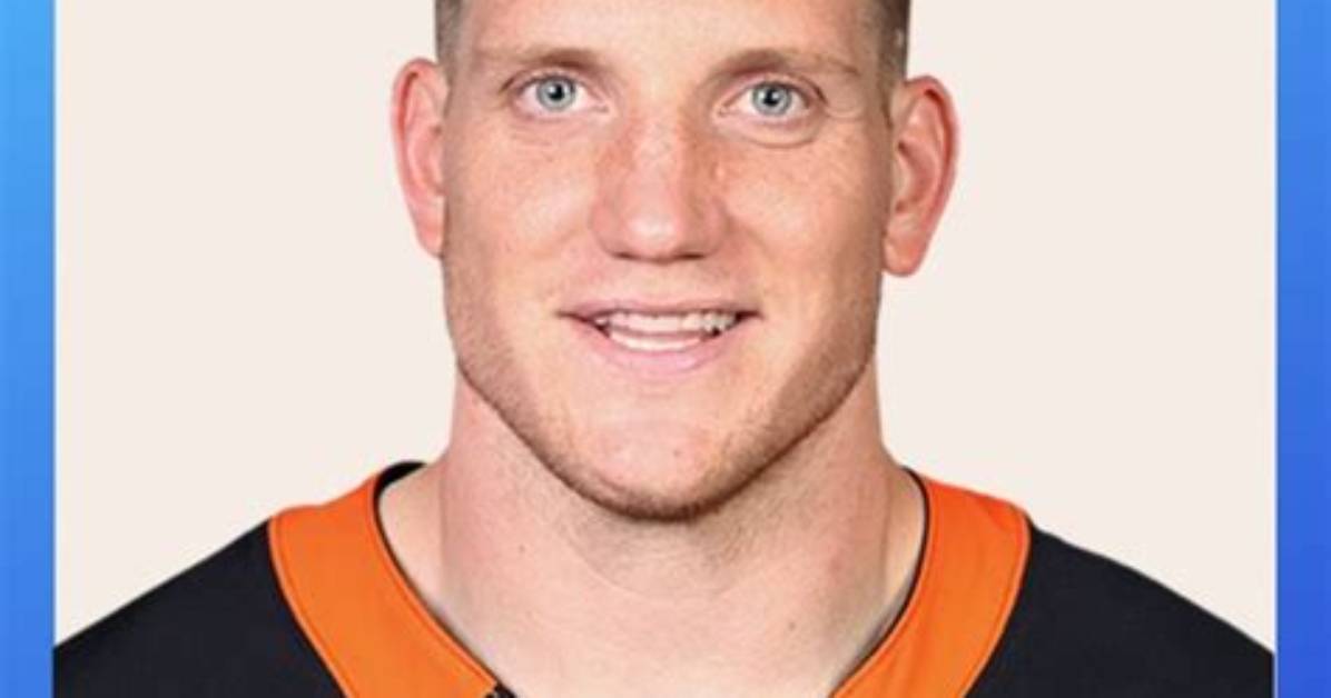 A. J. Hawk Net Worth, Age, Height, Bio, Birthday, Wiki!