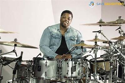 Aaron D. Spears Net Worth, Age, Height, Bio, Birthday, Wiki!