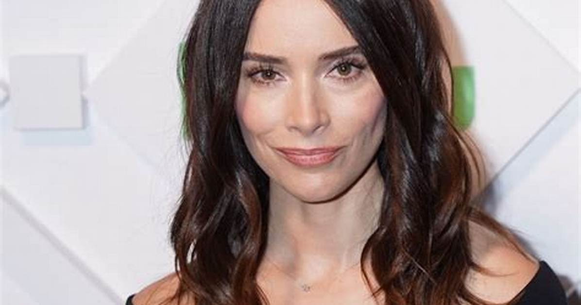 Abigail Spencer Net Worth, Age, Height, Bio, Birthday, Wiki!