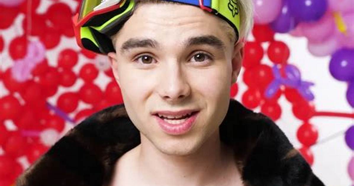 Adam Kajumi Net Worth, Age, Height, Bio, Birthday, Wiki!