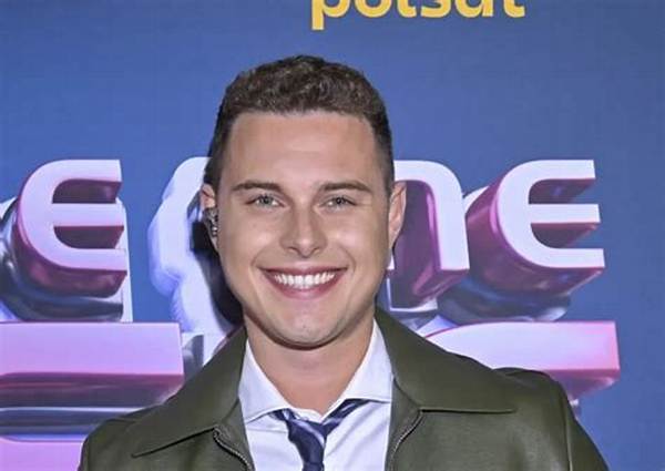 Adam Zdrojkowski - Net Worth, Age, Height, Birthday, Bio, Wiki!