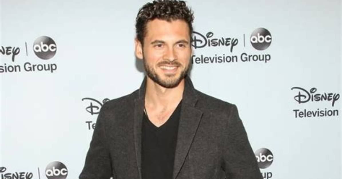 Adan Canto Net Worth, Age, Height, Bio, Birthday, Wiki!
