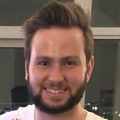 Adorian Deck - Net Worth, Age, Height, Birthday, Bio, Wiki!