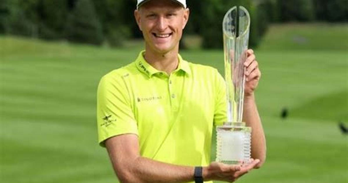 Adrian Meronk Net Worth, Age, Height, Bio, Birthday, Wiki!
