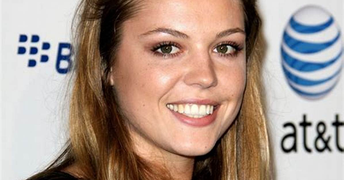 Agnes Bruckner Net Worth, Age, Height, Bio, Birthday, Wiki!