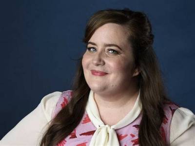 Aidy Bryant Net Worth, Age, Height, Bio, Birthday, Wiki!