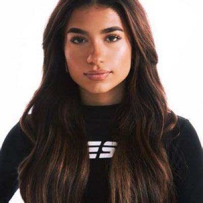 Aisha Mian Net Worth, Age, Height, Bio, Birthday, Wiki!