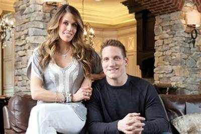 Aj Hawk Net Worth, Age, Height, Bio, Birthday, Wiki!