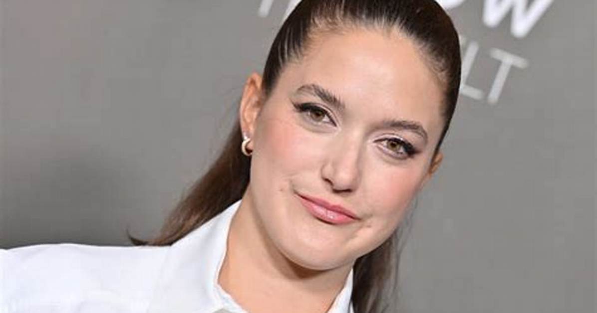 Alaia Baldwin Net Worth, Age, Height, Bio, Birthday, Wiki!