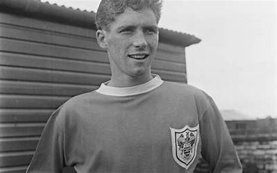 Alan Ball - Net Worth, Age, Height, Birthday, Bio, Wiki!