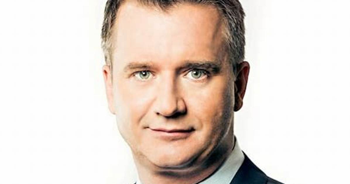 Alan Carter - Net Worth, Age, Height, Birthday, Bio, Wiki!