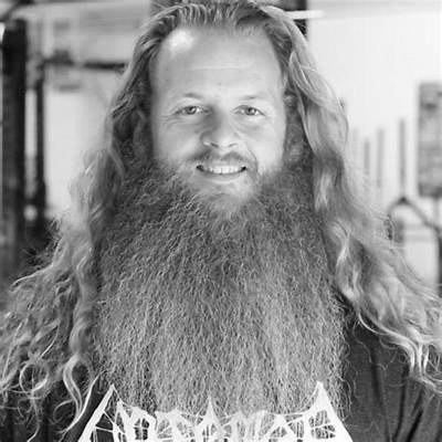 Alan Thrall - Net Worth, Age, Height, Birthday, Bio, Wiki!