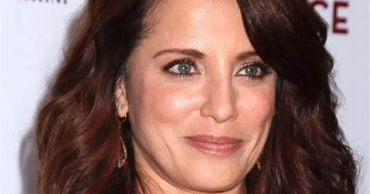 Alanna Ubach Net Worth 2024, Age, Height, Bio, Birthday, Wiki!
