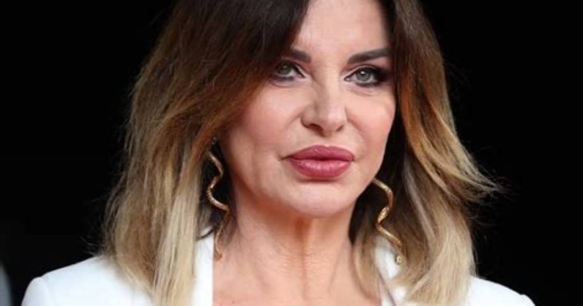 Alba Parietti - Net Worth, Age, Height, Birthday, Bio, Wiki!