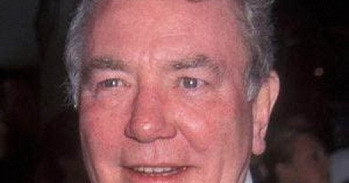 Albert Finney - Net Worth, Age, Height, Birthday, Bio, Wiki!