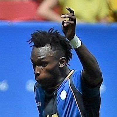 Alberth Elis Net Worth, Age, Height, Bio, Birthday, Wiki!