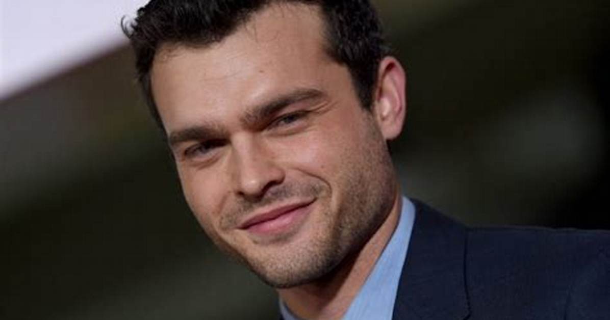 Alden Ehrenreich Net Worth, Age, Height, Bio, Birthday, Wiki!