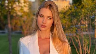Alena Nazarova - Net Worth, Age, Height, Birthday, Bio, Wiki!