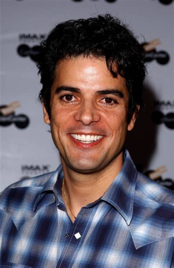 Alex Garcia - Net Worth, Age, Height, Birthday, Bio, Wiki!
