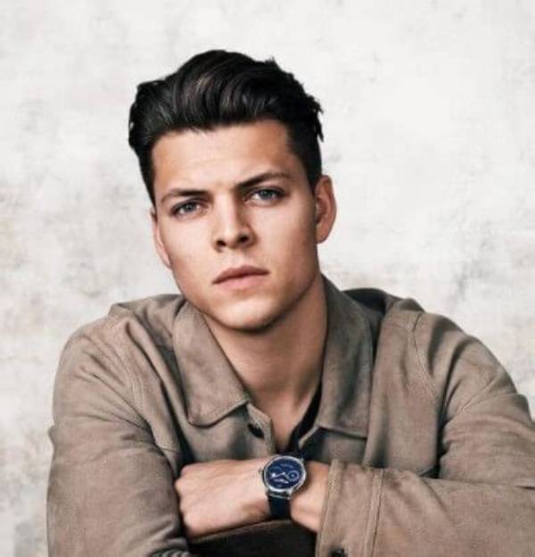 Alex Hogh Andersen Net Worth, Age, Height, Bio, Birthday, Wiki!