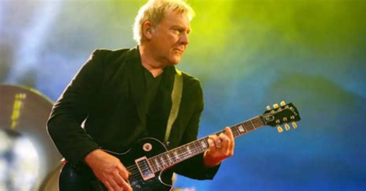 Alex Lifeson Net Worth, Age, Height, Bio, Birthday, Wiki!
