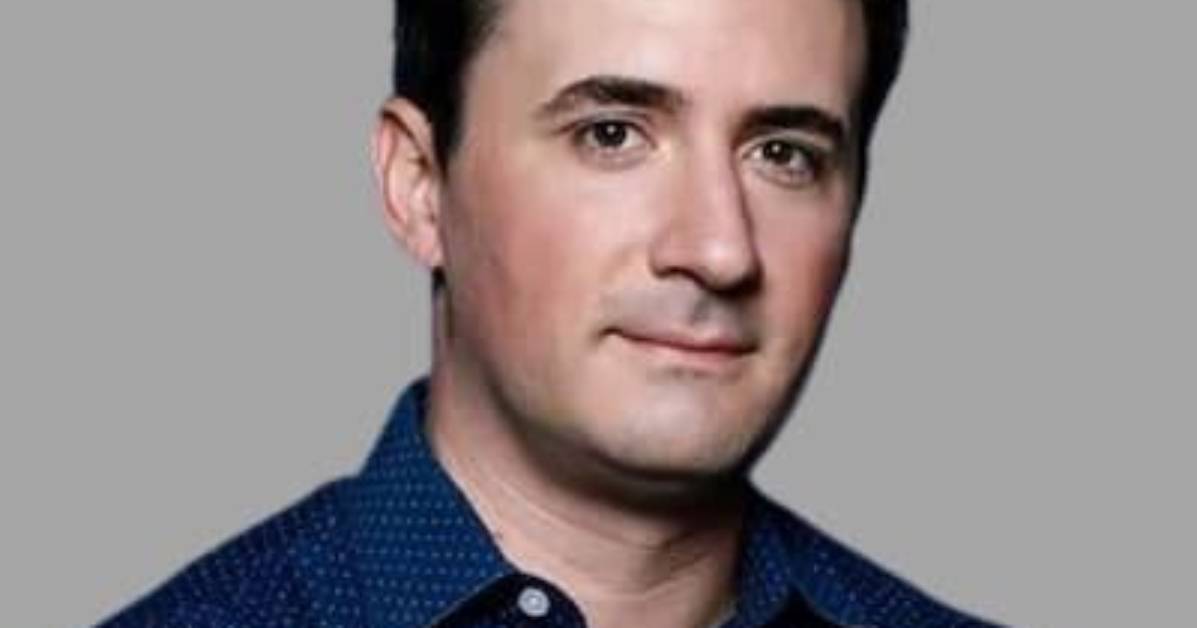 Alex Marlow Net Worth, Age, Height, Bio, Birthday, Wiki!