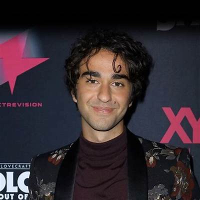 Alex Wolf Net Worth, Age, Height, Bio, Birthday, Wiki!