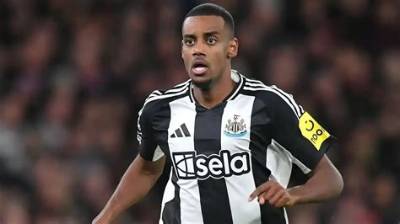 Alexander Isak Net Worth 2024, Age, Height, Bio, Birthday, Wiki!