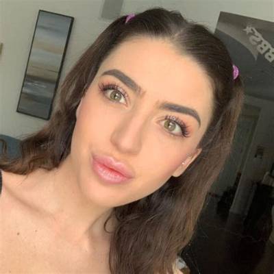 Alexia Marano - Net Worth, Age, Height, Birthday, Bio, Wiki!