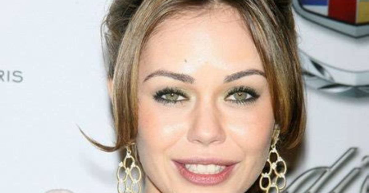 Alexis Dziena Net Worth, Age, Height, Bio, Birthday, Wiki!