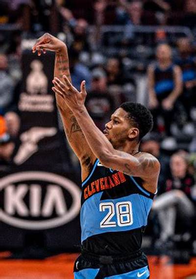 Alfonzo Mckinnie - Net Worth, Age, Height, Birthday, Bio, Wiki!