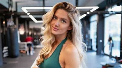 Alicia Schmidt Net Worth, Age, Height, Bio, Birthday, Wiki!