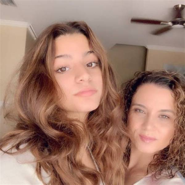 Alisson Sister Forever - Net Worth, Age, Height, Birthday, Bio, Wiki!