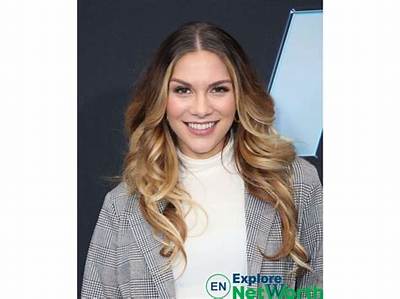 Allison Gohler - Net Worth, Age, Height, Birthday, Bio, Wiki!