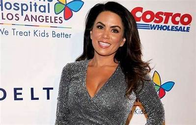 Alysha Del Valle Net Worth, Age, Height, Bio, Birthday, Wiki!