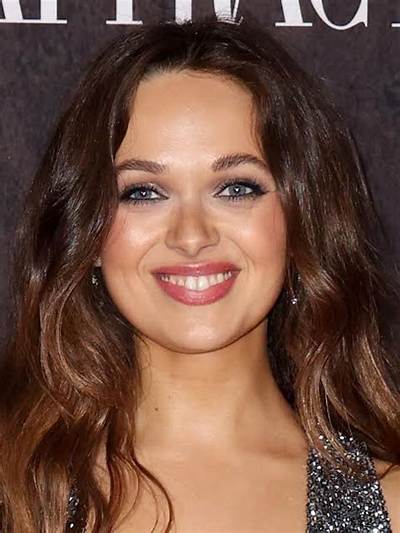 Alyssa Jirrels Net Worth, Age, Height, Bio, Birthday, Wiki!