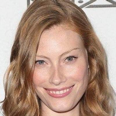 Alyssa Sutherland Net Worth 2024, Age, Height, Bio, Birthday, Wiki!