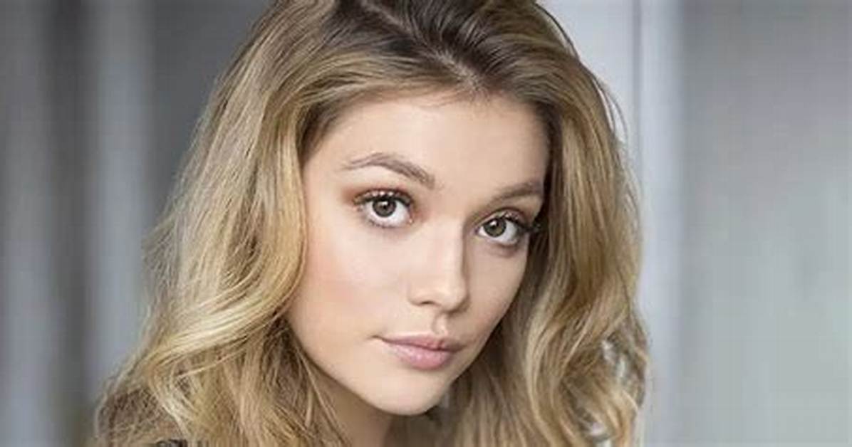 Amalia Williamson - Net Worth, Age, Height, Birthday, Bio, Wiki!