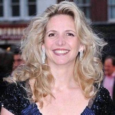 Amanda Foreman - Net Worth, Age, Height, Birthday, Bio, Wiki!