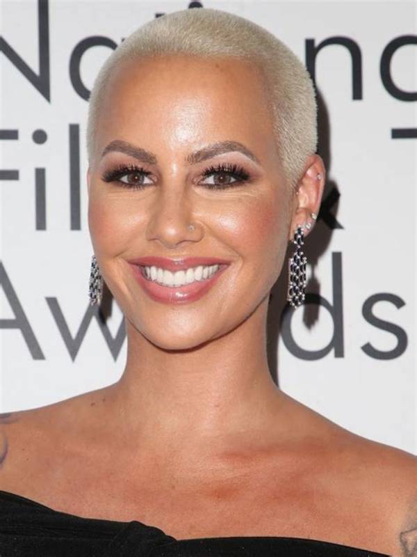 Amber Rose Net Worth, Age, Height, Bio, Birthday, Wiki!