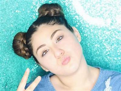 Ameerah Navalua Net Worth, Age, Height, Bio, Birthday, Wiki!