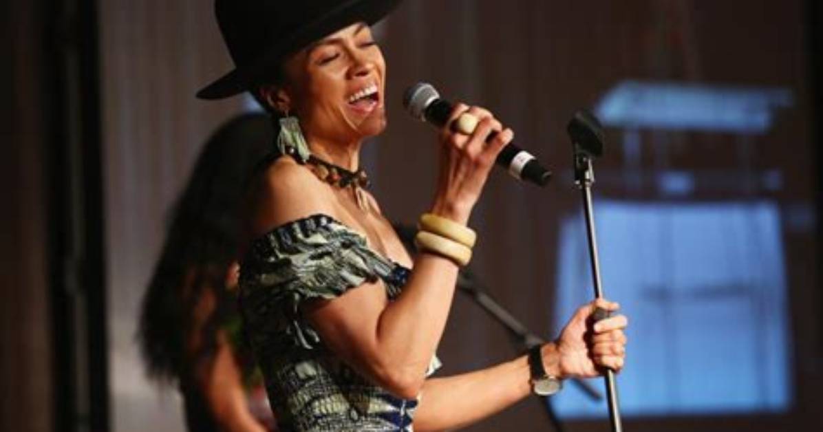 Amel Larrieux Net Worth, Age, Height, Bio, Birthday, Wiki!