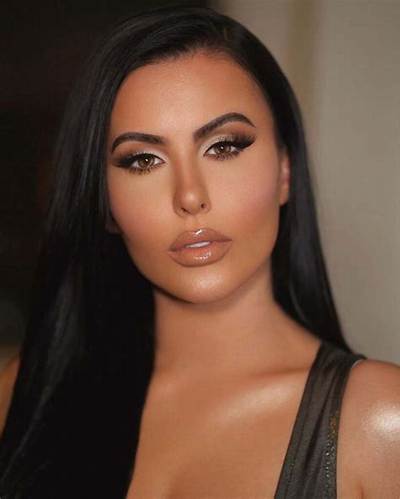 Amra Olevic - Net Worth, Age, Height, Birthday, Bio, Wiki!