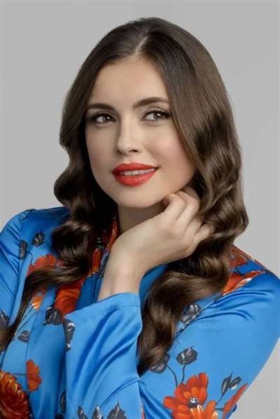 Amra Silajdzic - Net Worth, Age, Height, Birthday, Bio, Wiki!