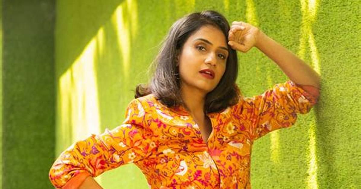 Amruta Subhash - Net Worth, Age, Height, Birthday, Bio, Wiki!