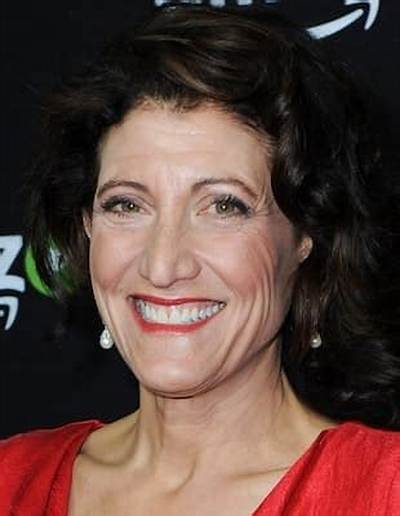 Amy Aquino Net Worth, Age, Height, Bio, Birthday, Wiki!