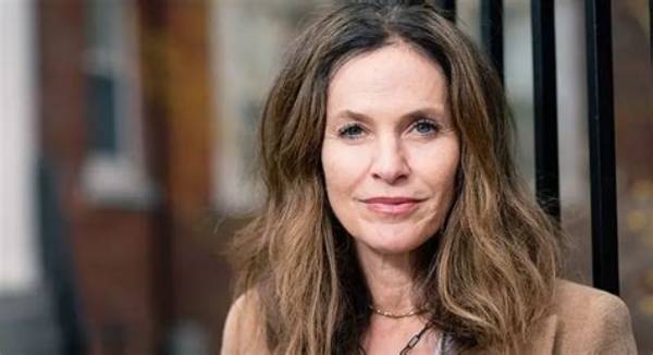 Amy Brenneman Net Worth, Age, Height, Bio, Birthday, Wiki!