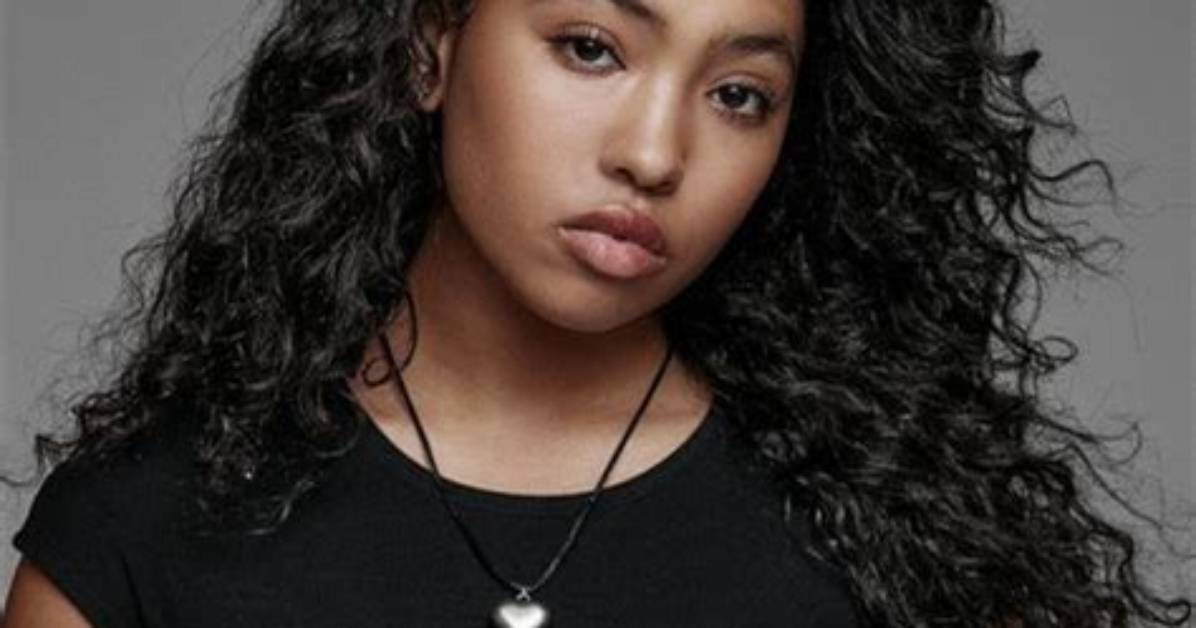 Anais Lee Net Worth, Age, Height, Bio, Birthday, Wiki!