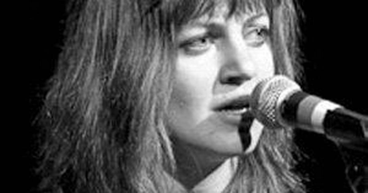 Anais Mitchell - Net Worth, Age, Height, Birthday, Bio, Wiki!