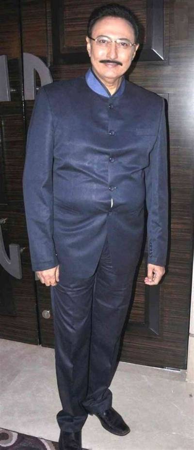 Anang Desai - Net Worth, Age, Height, Birthday, Bio, Wiki!
